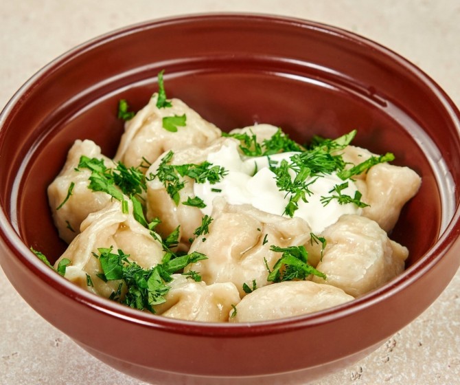 Пельмени со сливочным цыпленком и петрушкой S