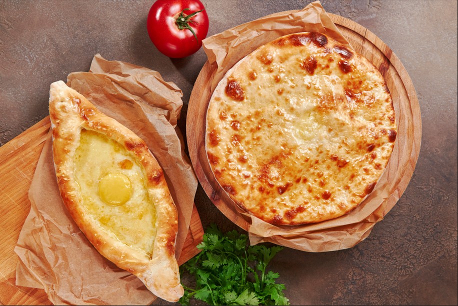 Грузинское комбо Хачапури по-аджарски+Хачапури по-имеретински