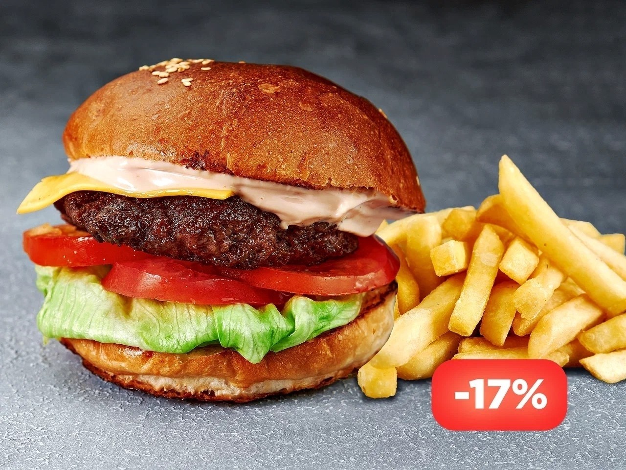 БИФ КОМБО: бургер и картофель фри